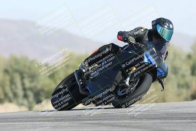 media/Dec-01-2025-Moto Forza (Mon) [[2daa91e15f]]/2-Intermediate Group/Session 2 Turn 9 Entry/